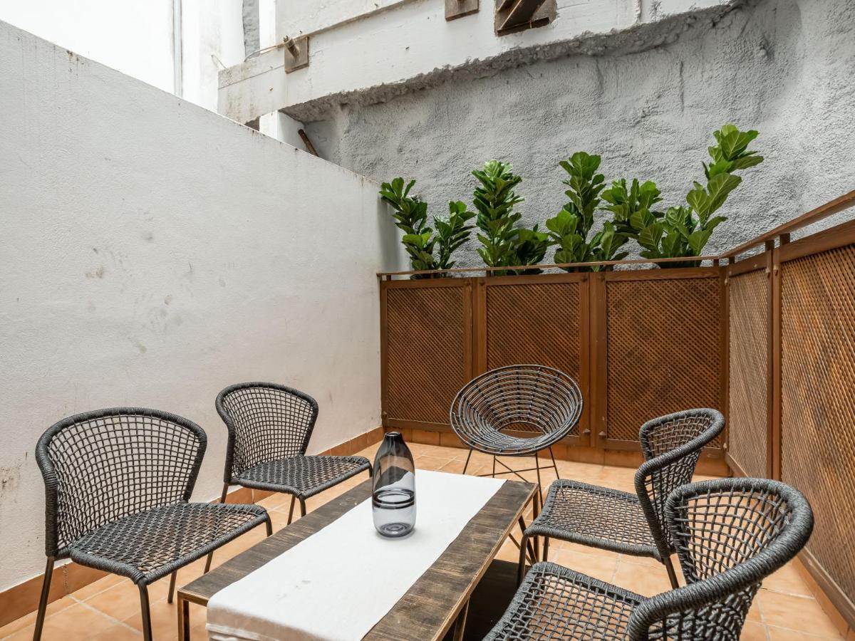 Limehome Granada Calle Santa Ana Exteriör bild